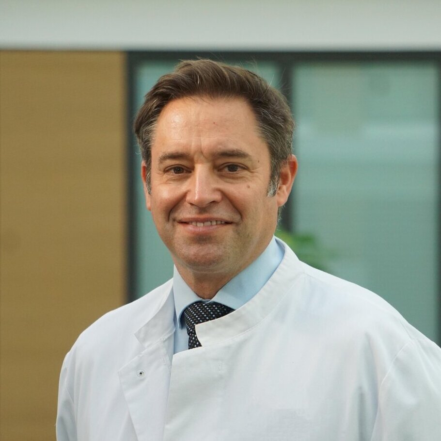Prof. Dr. med. Julian Bösel